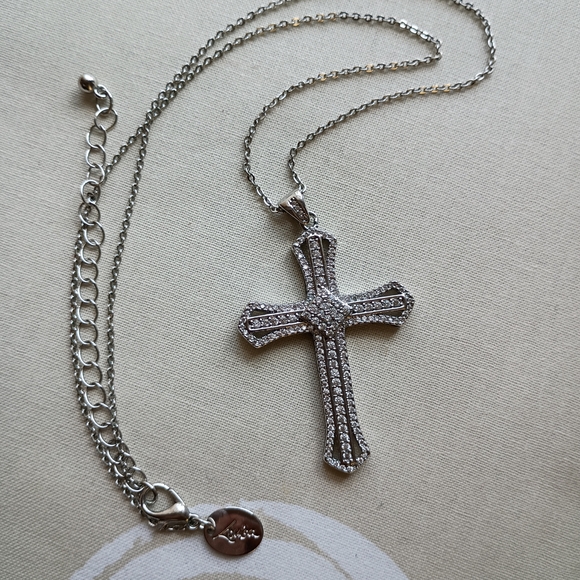 Cross Necklace By Louisa - Picture 1 of 4